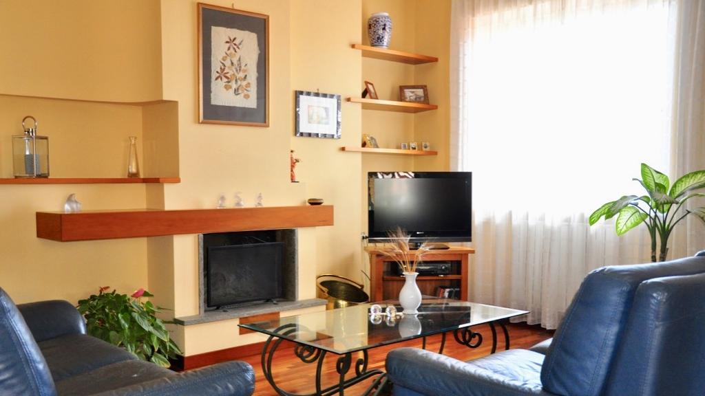 B&B La Casa Di Gio 卡萨尔帕洛措 外观 照片
